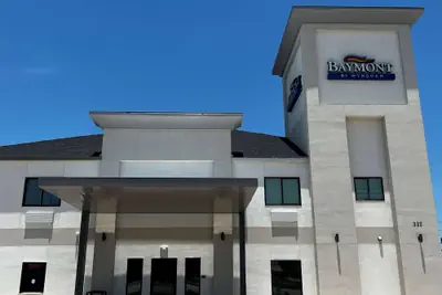 Photo 2 - Baymont by Wyndham Freeport Texas