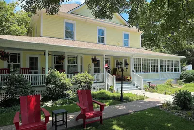 Photo 2 - Red Rocker Inn