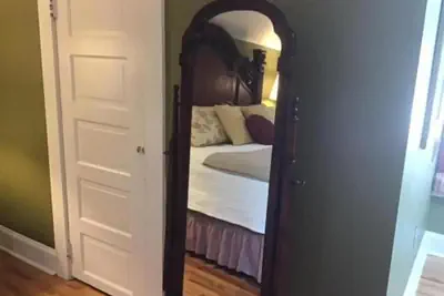 Photo 4 - Red Rocker Inn