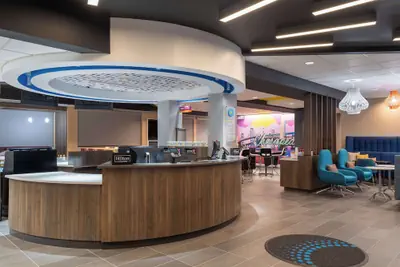 Photo 5 - TRU by Hilton Chesapeake, VA