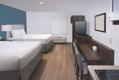 Photo 5 - Woodspring Suites Rochester Greece