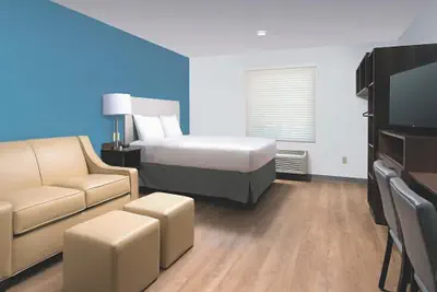 Photo 3 - Woodspring Suites Rochester Greece