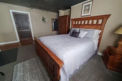 Photo 3 - WELCOME TO VIGILANTE INN