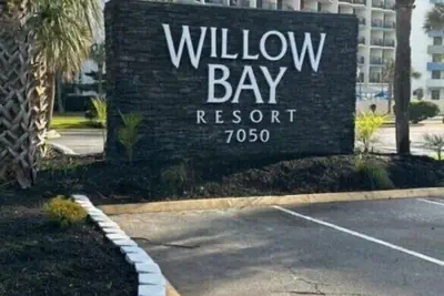 Photo 2 - Willow Bay Resort