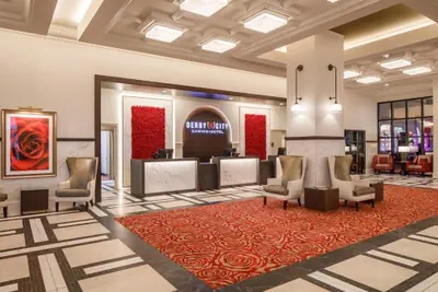 Photo 2 - Derby City Gaming & Hotel -  A Churchill Downs Property