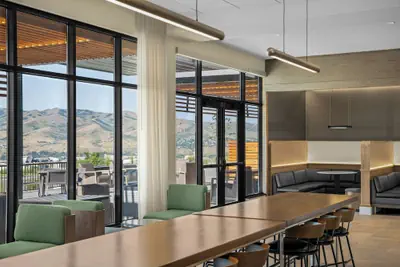 Photo 4 - Courtyard BY Marriott Pocatello