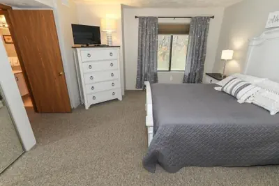 Photo 4 - Seven Springs 2 BR Deluxe Condo with Mountain Views by RedAwning