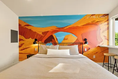 Photo 4 - Kokopelli West