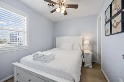 Photo 5 - Boardwalk Shores C 3 Bedroom Duplex by RedAwning