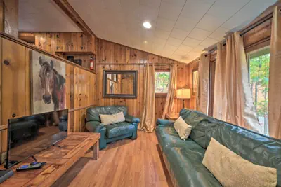 Photo 5 - 'wyatt Earp Cabin' w/ Deck, 1 Mi to Raystown Lake!