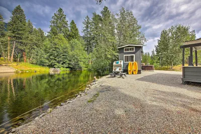 Photo 4 - Wilderness Glamping: Eureka Tiny Home w/ Hot Tub!