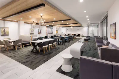 Photo 4 - La Quinta Inn & Suites by Wyndham Austin Parmer/Tech Ridge