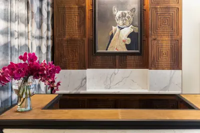 Photo 3 - The Louis Hotel