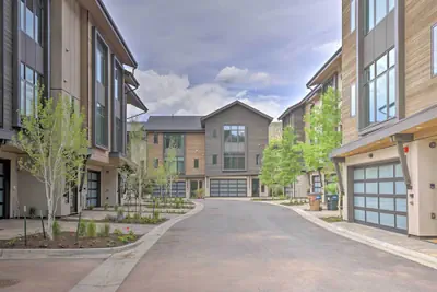Photo 2 - Luxurious Home, Walk to Beaver Creek Gondola!
