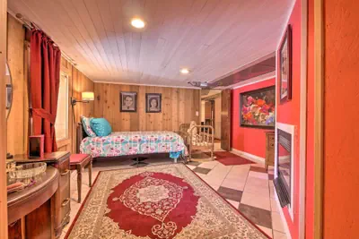 Photo 3 - Charming Hanoverton Cottage on Guilford Lake!