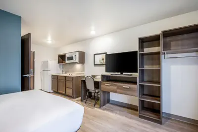 Photo 5 - WoodSpring Suites Libertyville - Chicago