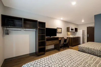 Photo 2 - WoodSpring Suites Moreno Valley