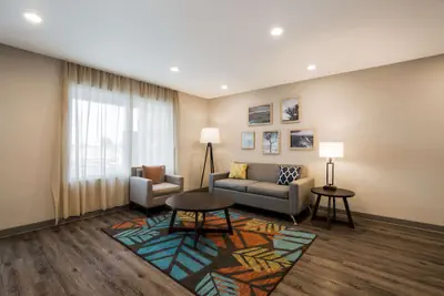 Photo 3 - WoodSpring Suites Moreno Valley