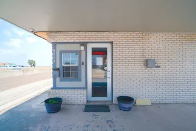 Photo 4 - Plaza Motel Corpus Christi By Oyo