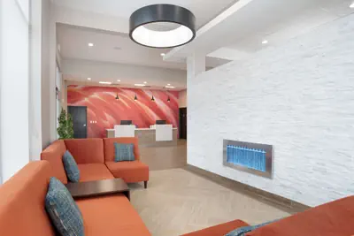 Photo 5 - Best Western Plus Mobile Inn & Suites