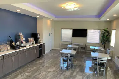 Photo 2 - Days Inn by Wyndham Troy IL