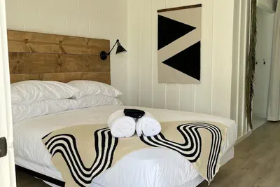 Photo 4 - Triangle Motel