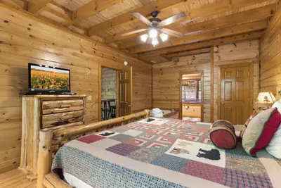 Photo 2 - Mountain Cinema Lodge by Jackson Mountain Rentals