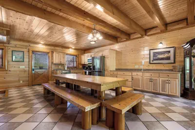 Photo 4 - Mountain Theatre Lodge by Jackson Mountain Rentals