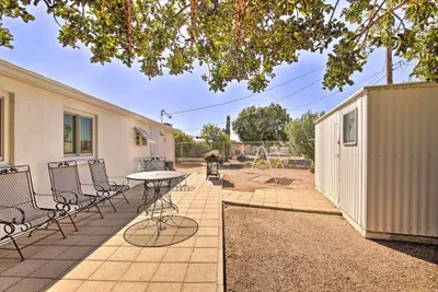 Photo 2 - 55 + Apache Junction Home: Patio & Mountain Views