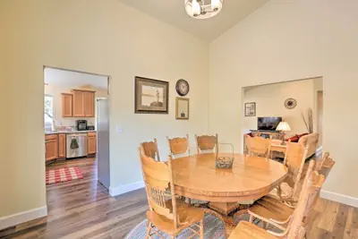Photo 4 - Welcoming Redmond Home w/ Grill, Near Trails!