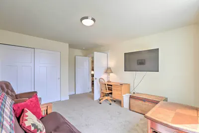 Photo 2 - Welcoming Redmond Home w/ Grill, Near Trails!