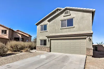 Photo 5 - Maricopa House w/ Private Pool & Putting Green!