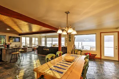 Photo 3 - Waterfront Home on 'gold Coast' of Hood Canal!