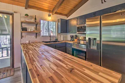 Photo 3 - Family-friendly Pinetop Cabin w/ Deck & Grill