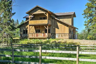 Photo 2 - Columbia Falls Vacation Rental: 10 Mi to Whitefish
