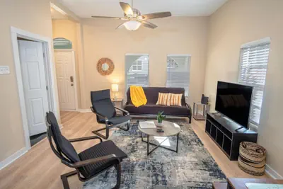 Photo 4 - 3 BR 1 BA Remodeled Home Near Downtown