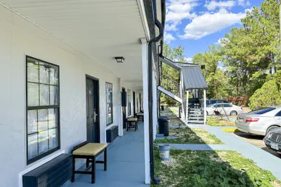 Photo 3 - Rodeway Inn Hattiesburg North