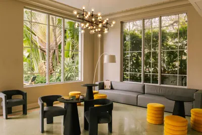 Photo 4 - Kenmore Village Hotel, South Beach