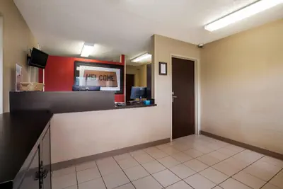 Photo 4 - Mainstay Suites Knoxville - Cedar Bluff