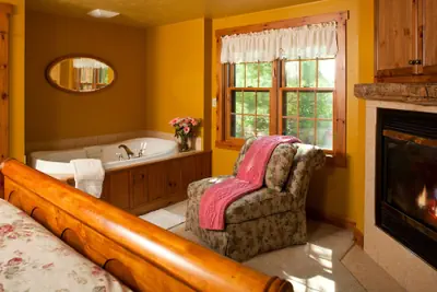 Photo 5 - Chanticleer Cabins