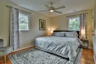 Photo 4 - Aiken Rd - 6 BR - hot tub and game room