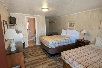 Photo 5 - Nova Motel