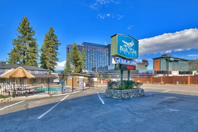 Photo 2 - Blue Jay Lodge