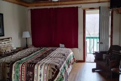 Photo 5 - Anglers Riverfront Motel