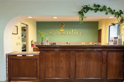 Photo 4 - Executive Inn & Suites Lufkin US 59