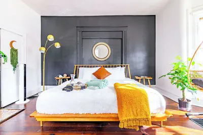 Photo 3 - Jungle House Luxury Stays - Downtown Chillicothe