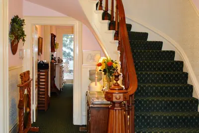 Photo 3 - The Gables Wine Country Inn