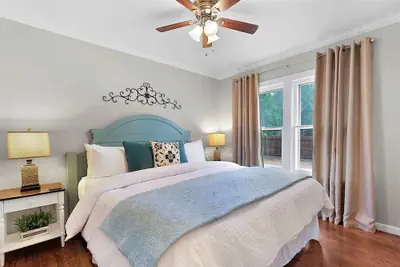 Photo 4 - New! Charming Home Just 4 Blks From Main St!