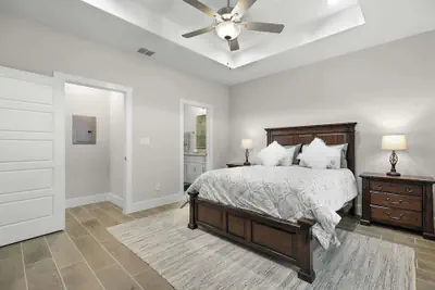 Photo 5 - Pristine 3-bedroom Home Near Canyon Lake!