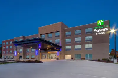 Photo 2 - Holiday Inn Express and Suites Oscoda by IHG